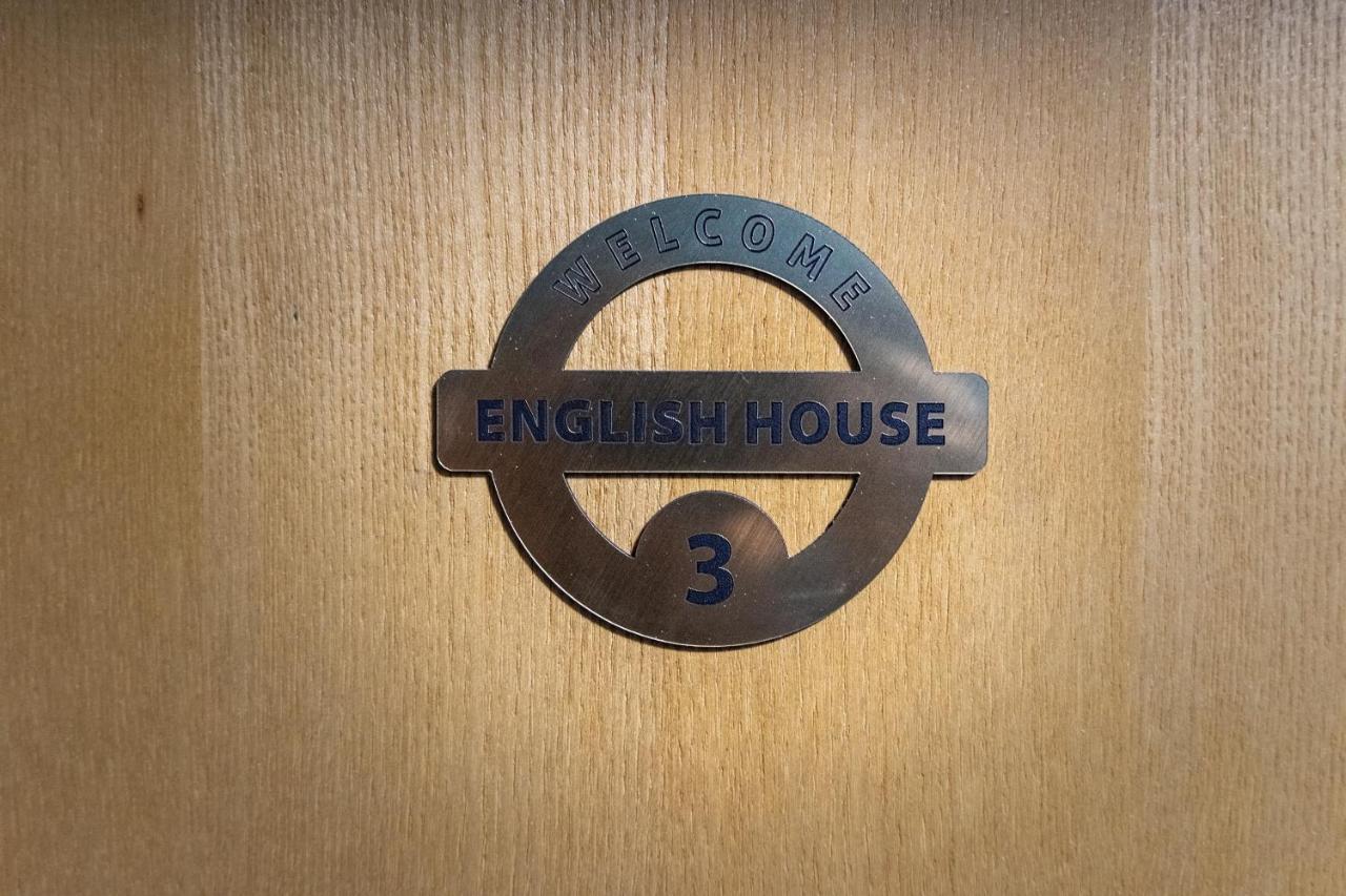 English House Bistriţa Eksteriør billede