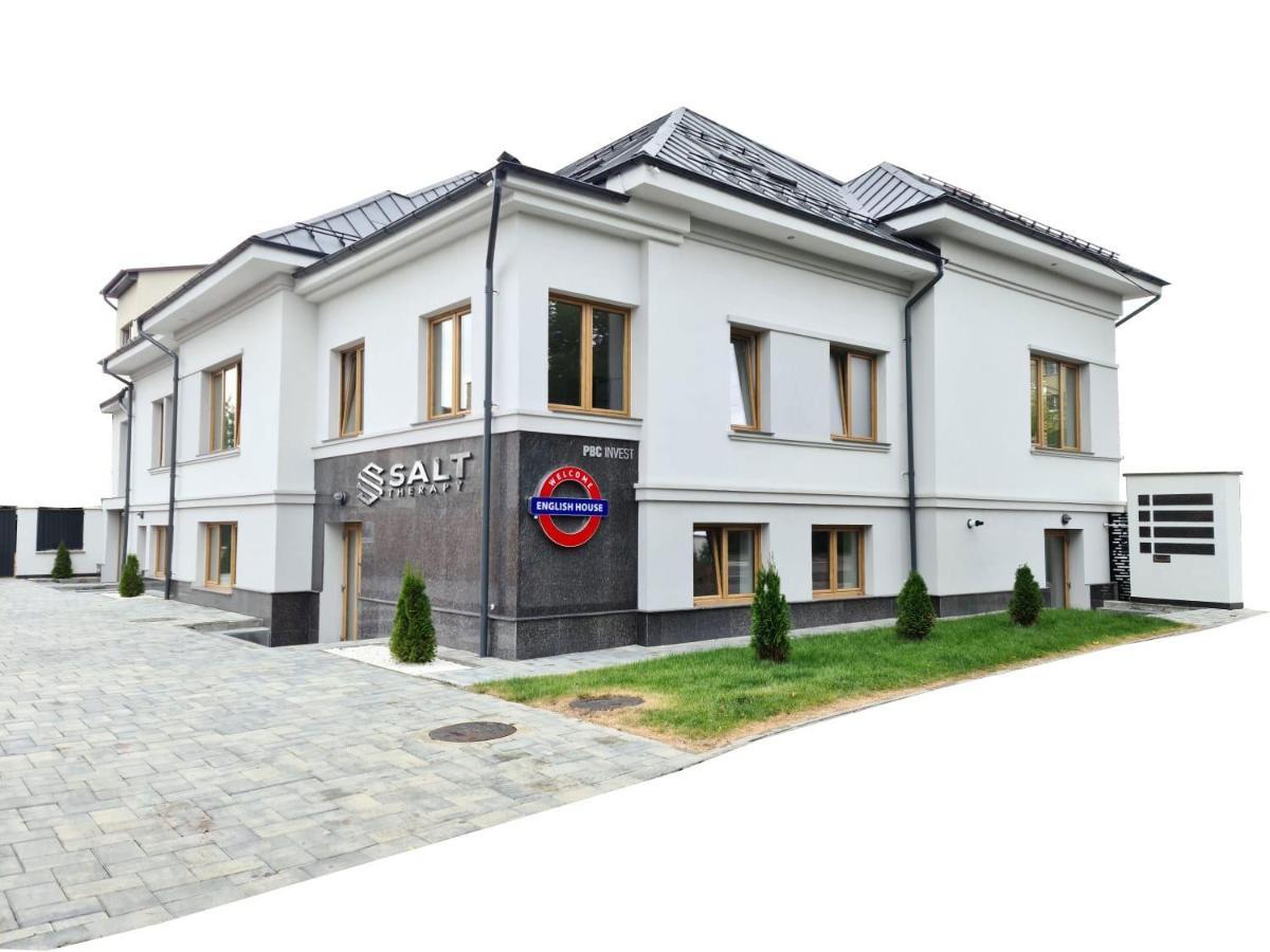 English House Bistriţa Eksteriør billede