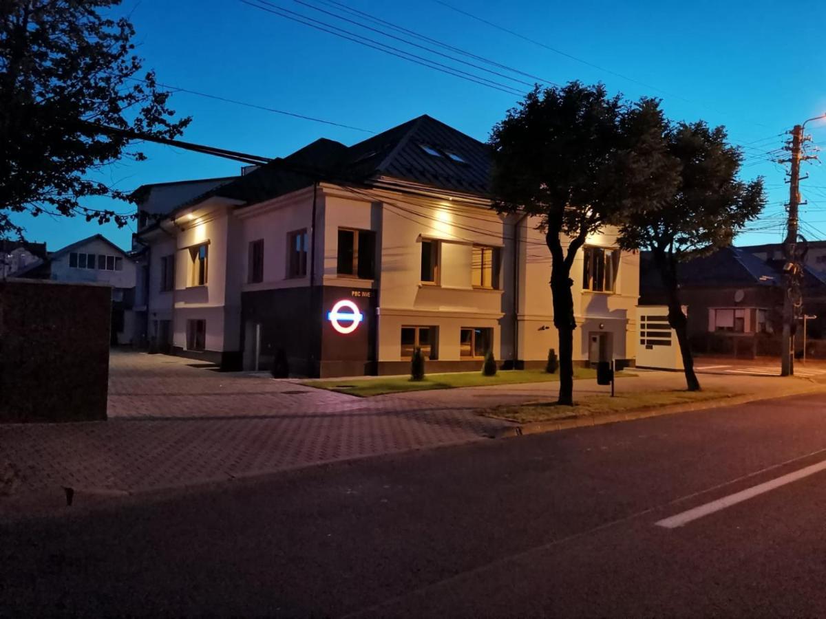 English House Bistriţa Eksteriør billede