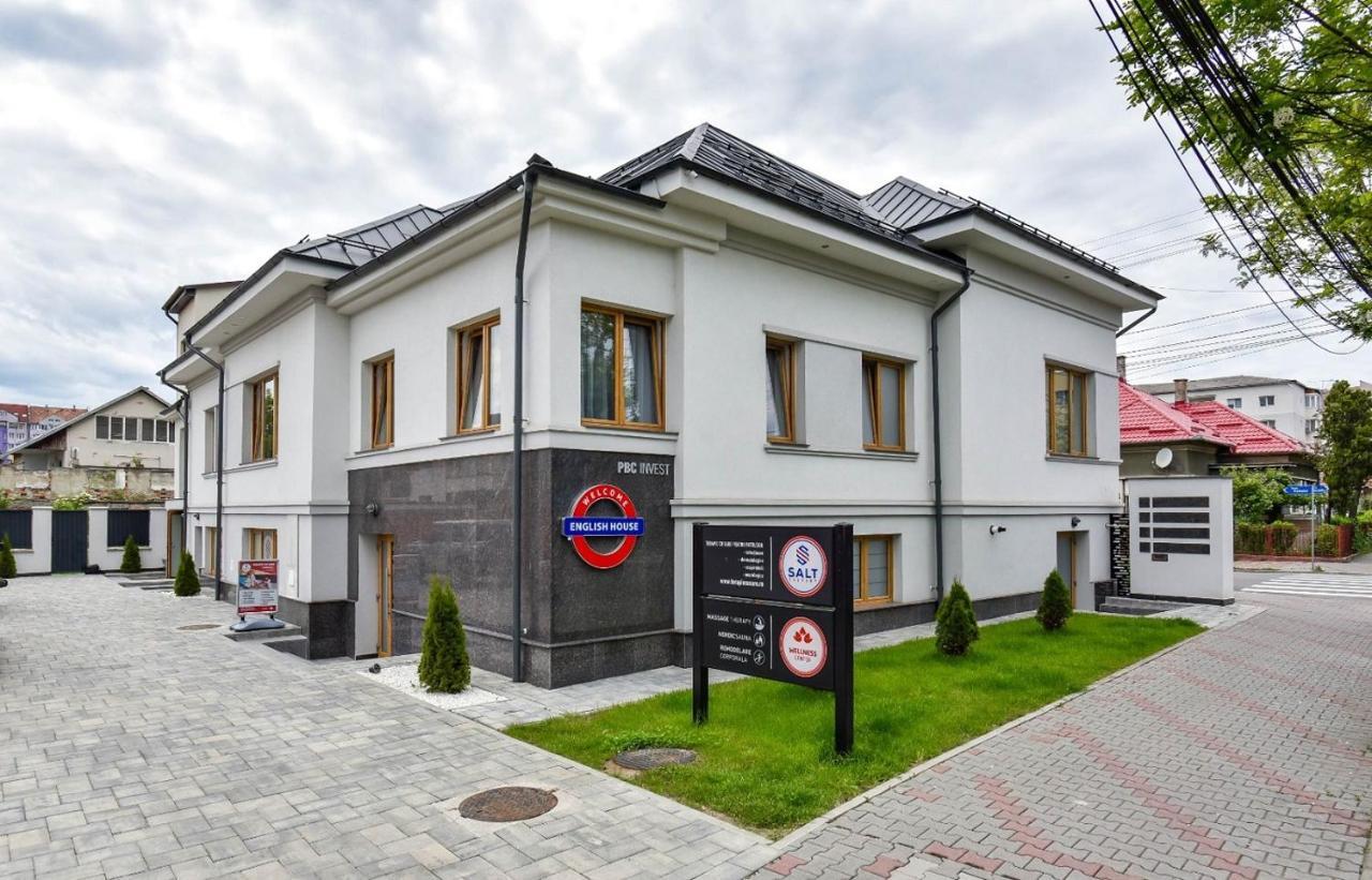 English House Bistriţa Eksteriør billede