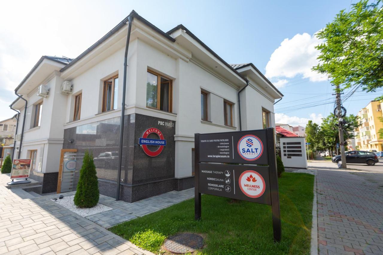 English House Bistriţa Eksteriør billede