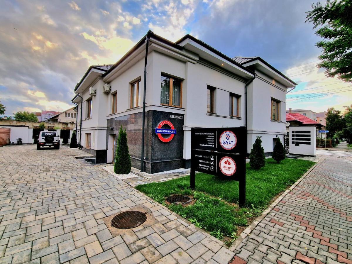 English House Bistriţa Eksteriør billede